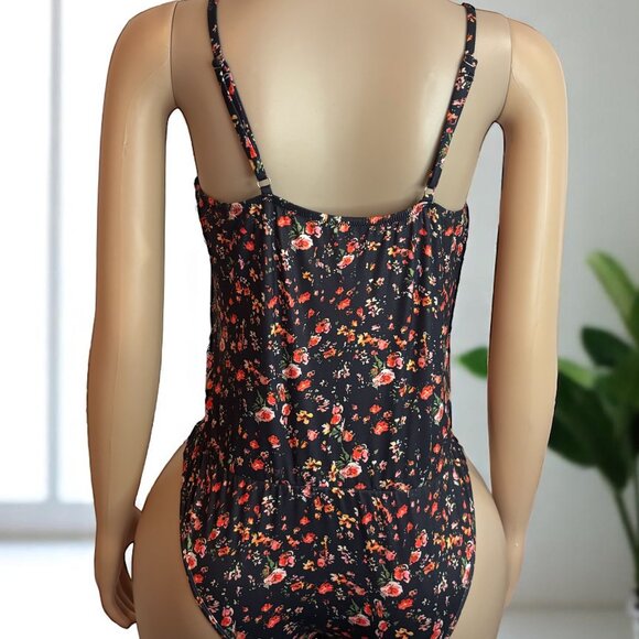 Black Boho Floral Print Spaghetti Straps Bodysuit - Picture 2 of 4